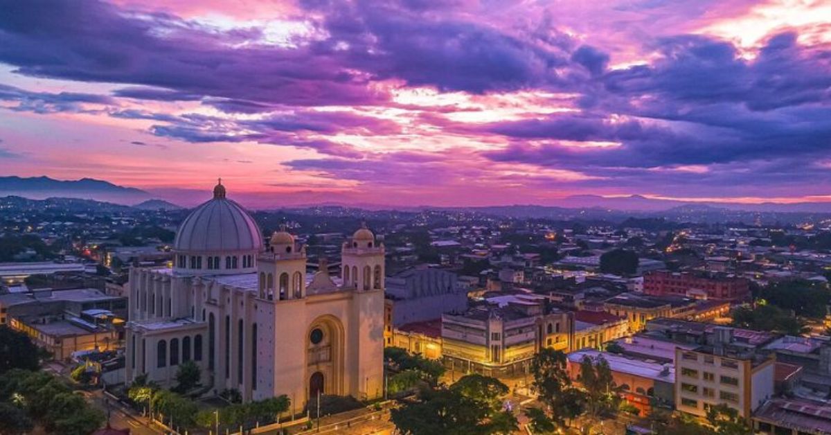 EVA Air San Salvador Office in El Salvador